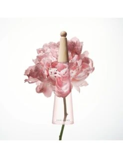 Issey Miyake L'eau D'Issey Eau & Pivoine Eau De Toilette Intense 100ml -Dolce & Gabbana Shop IsseyMiyakeL eauD IsseyEau PivoineEauDeToiletteIntensePhoto2