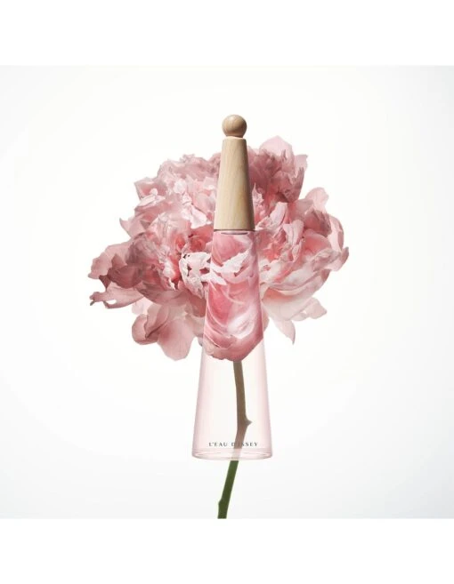 Issey Miyake L'eau D'Issey Eau & Pivoine Eau De Toilette Intense 100ml - Image 3